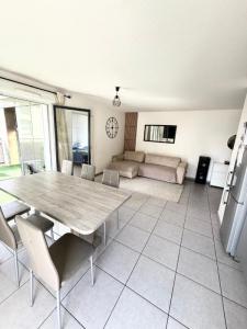 For sale Lyon-9eme-arrondissement 4 rooms 70 m2 Rhone (69009) photo 1