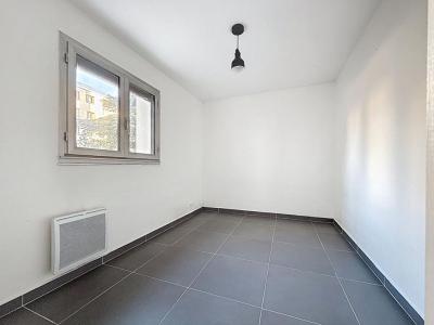 Acheter Appartement 51 m2 Villejuif