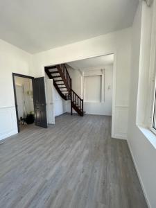 Louer Appartement 80 m2 Caudry