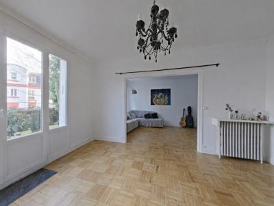 For rent Suresnes 4 rooms 80 m2 Hauts de Seine (92150) photo 0