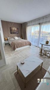 Louer Appartement 28 m2 Mandelieu-la-napoule