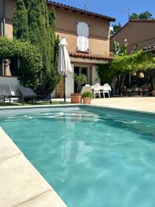 For sale Montlaur 6 rooms 96 m2 Haute garonne (31450) photo 0