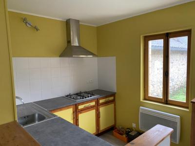 Louer Maison Ladignac-le-long 550 euros