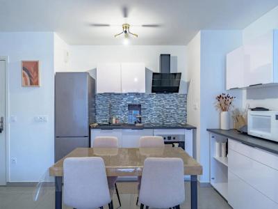 For sale Marseille-4eme-arrondissement 3 rooms 60 m2 Bouches du Rhone (13004) photo 2