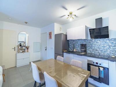 For sale Marseille-4eme-arrondissement 3 rooms 60 m2 Bouches du Rhone (13004) photo 4