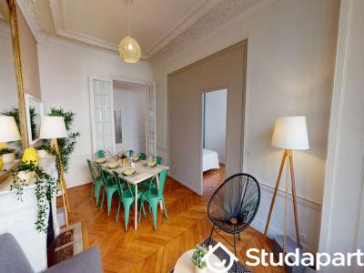 Louer Appartement Paris-17eme-arrondissement 1065 euros