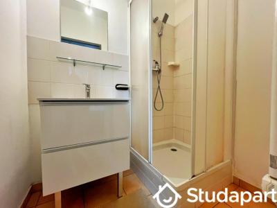 Louer Appartement Lyon-3eme-arrondissement 1800 euros