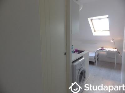 For rent Jouy-en-josas 1 room 12 m2 Yvelines (78350) photo 2