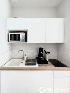 For rent Saint-etienne 1 room 30 m2 Loire (42000) photo 1