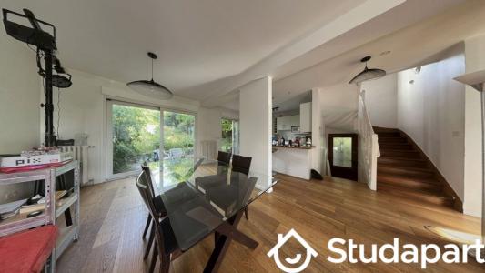 For rent Hay-les-roses 1 room 114 m2 Val de Marne (94240) photo 1