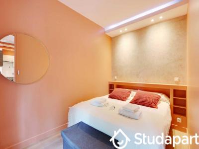 For rent Neuilly-sur-seine 2 rooms 40 m2 Hauts de Seine (92200) photo 3