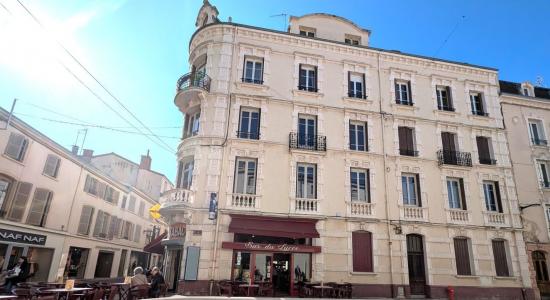 For sale 20 m2 Loire (42300) photo 3