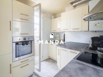 For sale Marseille-13eme-arrondissement 3 rooms 63 m2 Bouches du Rhone (13013) photo 3