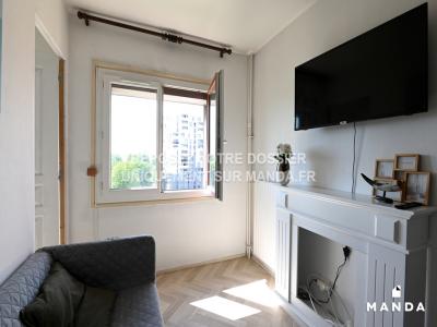 Louer Appartement 11 m2 Villetaneuse