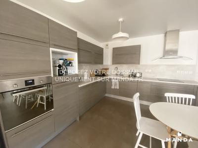 For rent Marseille-6eme-arrondissement 4 rooms 10 m2 Bouches du Rhone (13006) photo 4