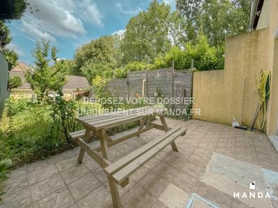 Louer Appartement 9 m2 Courdimanche