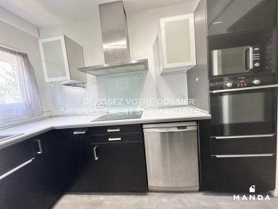 Louer Appartement Savigny-le-temple 545 euros