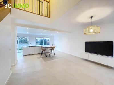 For sale Issou 7 rooms 117 m2 Yvelines (78440) photo 2