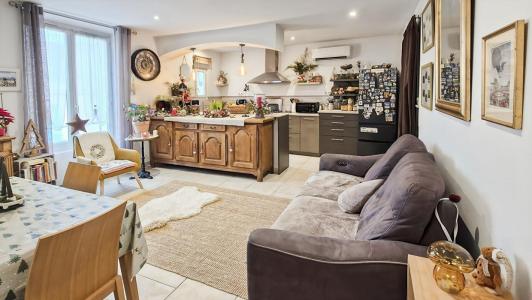 For sale Carpentras 3 rooms 70 m2 Vaucluse (84200) photo 0