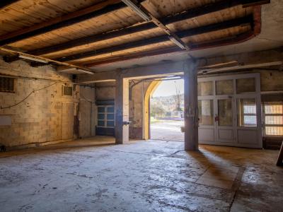 Acheter Local commercial Boucoiran-et-nozieres 135000 euros