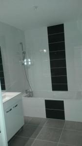 Louer Maison 69 m2 Saint-emiland