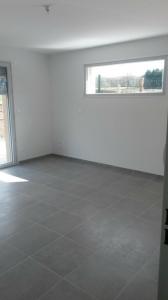 Louer Maison Saint-emiland 605 euros