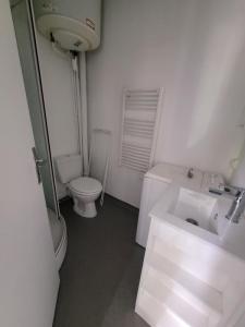 For rent Rennes 1 room 27 m2 Ille et vilaine (35000) photo 3