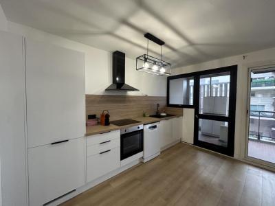 For sale Marseille-3eme-arrondissement 3 rooms 63 m2 Bouches du Rhone (13003) photo 0