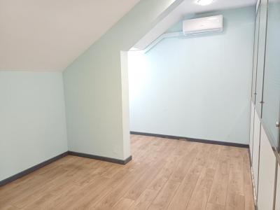 Louer Bureau 150 m2 Saint-denis