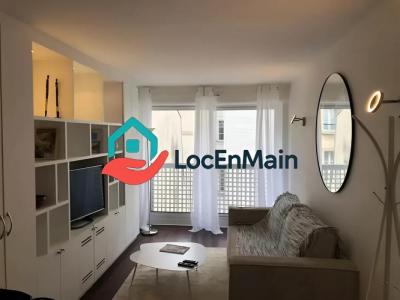 Louer Appartement 32 m2 Paris-8eme-arrondissement