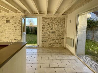 For sale Idron 4 rooms 71 m2 Pyrenees atlantiques (64320) photo 0