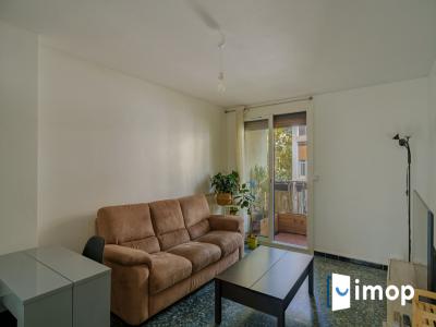 For sale Marseille-8eme-arrondissement 4 rooms 76 m2 Bouches du Rhone (13008) photo 1