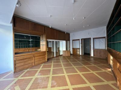 Louer Local commercial Saint-yrieix-la-perche 4560 euros