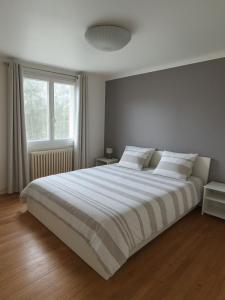 For sale Nantes 5 rooms 90 m2 Loire atlantique (44100) photo 2