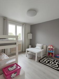 For sale Nantes 5 rooms 90 m2 Loire atlantique (44100) photo 3