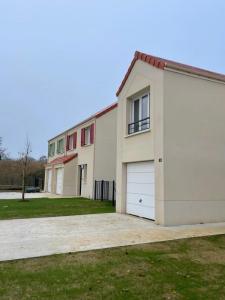 For rent Cannes-ecluse 5 rooms 95 m2 Seine et marne (77130) photo 0