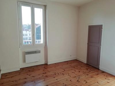 Louer Appartement 25 m2 Clermont-ferrand
