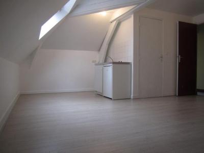 For rent Nantes 1 room 15 m2 Loire atlantique (44300) photo 0