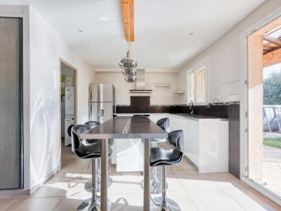 Acheter Appartement 130 m2 Aubagne