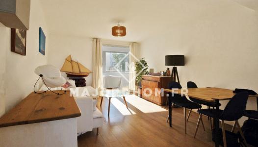 For sale Marseille-7eme-arrondissement 3 rooms 73 m2 Bouches du Rhone (13007) photo 2