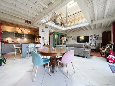 For sale PROCHE CENTRE VILLAGE 6 rooms 192 m2 Rhone (69480) photo 2