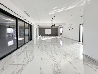 For sale Cazeres 6 rooms 224 m2 Haute garonne (31220) photo 2