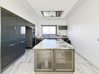 For sale Cazeres 6 rooms 224 m2 Haute garonne (31220) photo 4