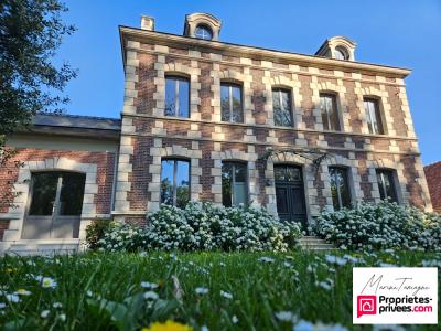 For sale Estrees-saint-denis 11 rooms 403 m2 Oise (60190) photo 1