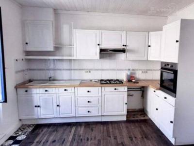 For sale Gourin 4 rooms 72 m2 Morbihan (56110) photo 1