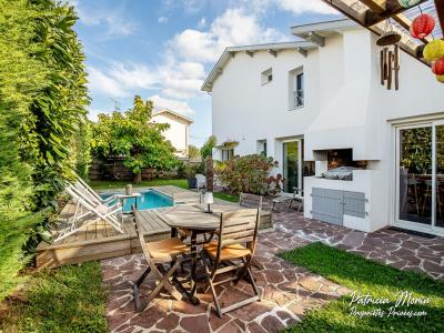 For sale Saint-paul-les-dax 6 rooms 165 m2 Landes (40990) photo 0