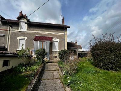 For sale Montceau-les-mines 3 rooms 94 m2 Saone et loire (71300) photo 0