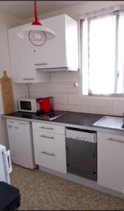 For rent Asnieres-sur-seine 1 room 32 m2 Hauts de Seine (92600) photo 3