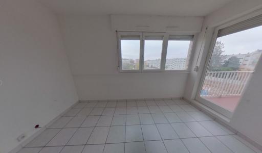 For rent Villeurbanne 3 rooms 65 m2 Rhone (69100) photo 1