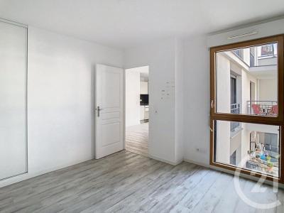 Louer Appartement Thiais 799 euros